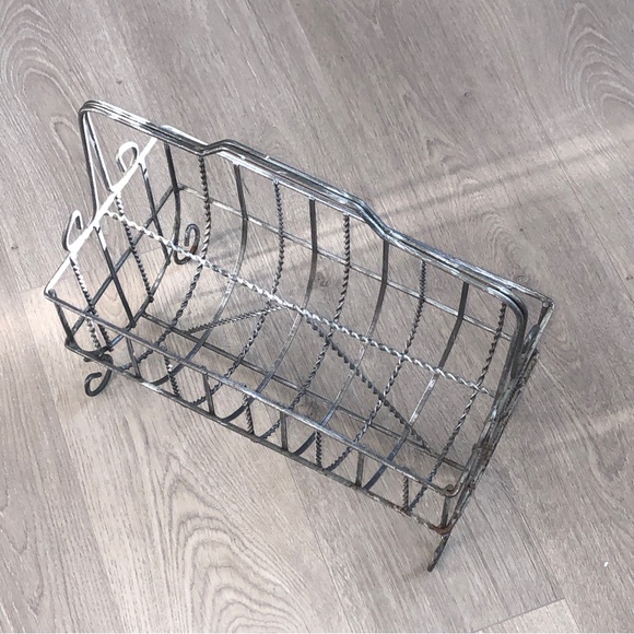 Metal magazine rack - Picture 4 of 14